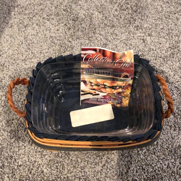 Longaberger 2000 Renewal Basket! - Picture 2 of 6